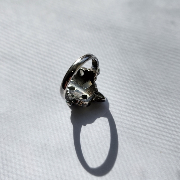 Silver Moonstone Ring - Picture 4 of 6